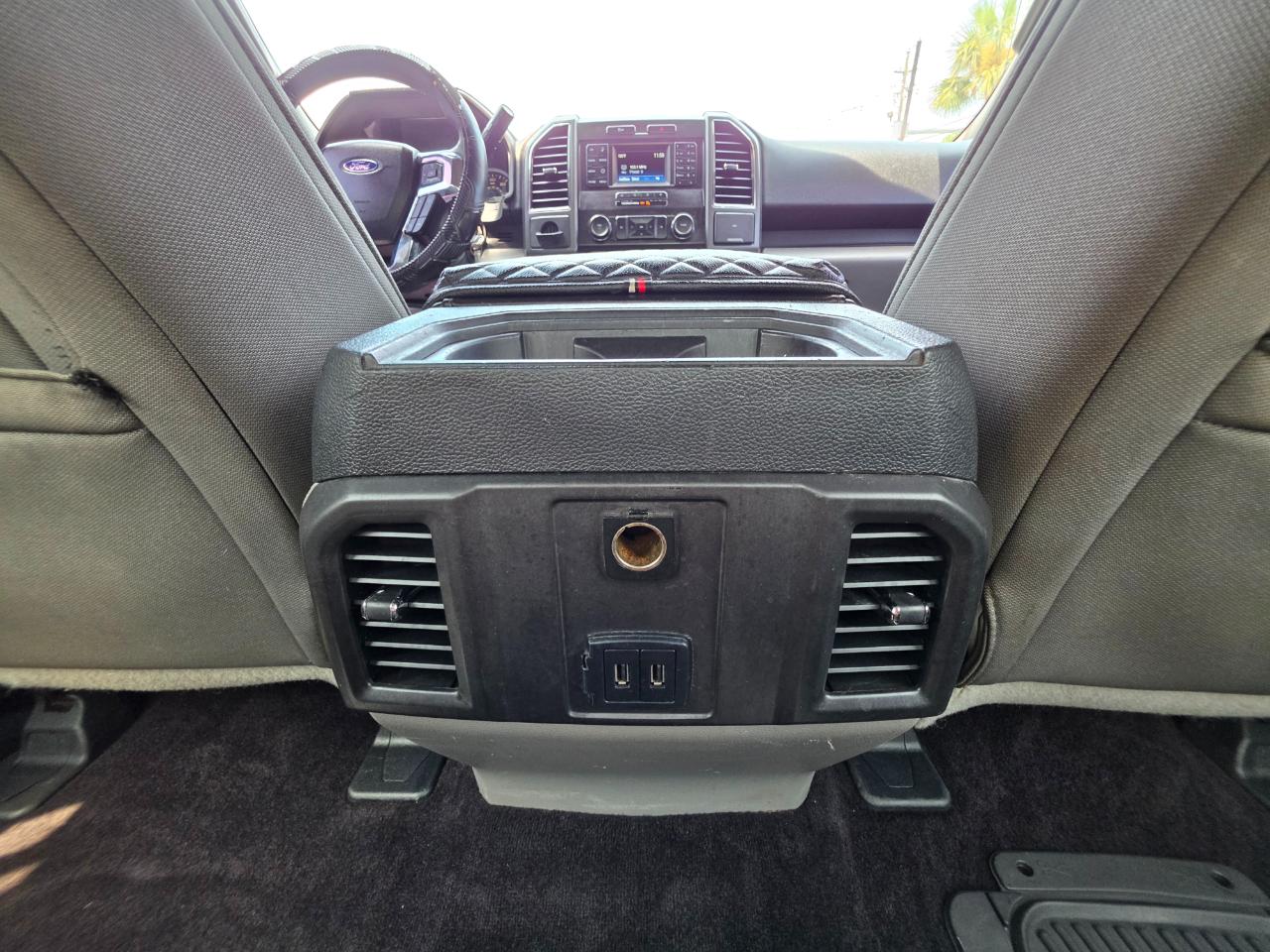 Ford F-150 XL 2WD SuperCrew 5.5' Box 2017