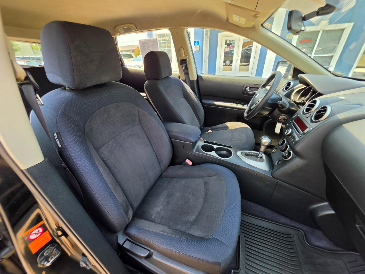 Nissan Rogue FWD 4dr S 2009