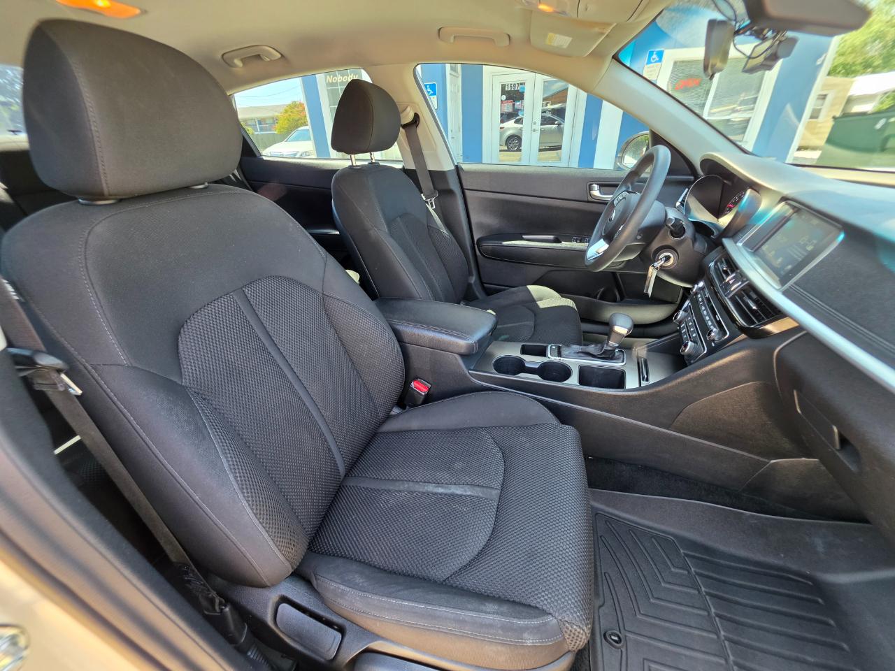 Kia Optima LX Auto 2020