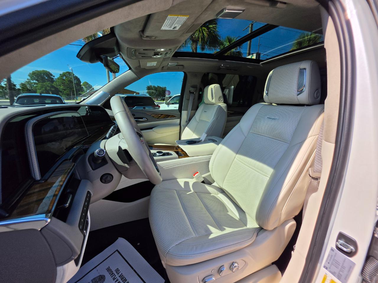 Cadillac Escalade ESV 4WD 4dr Sport Platinum 2022
