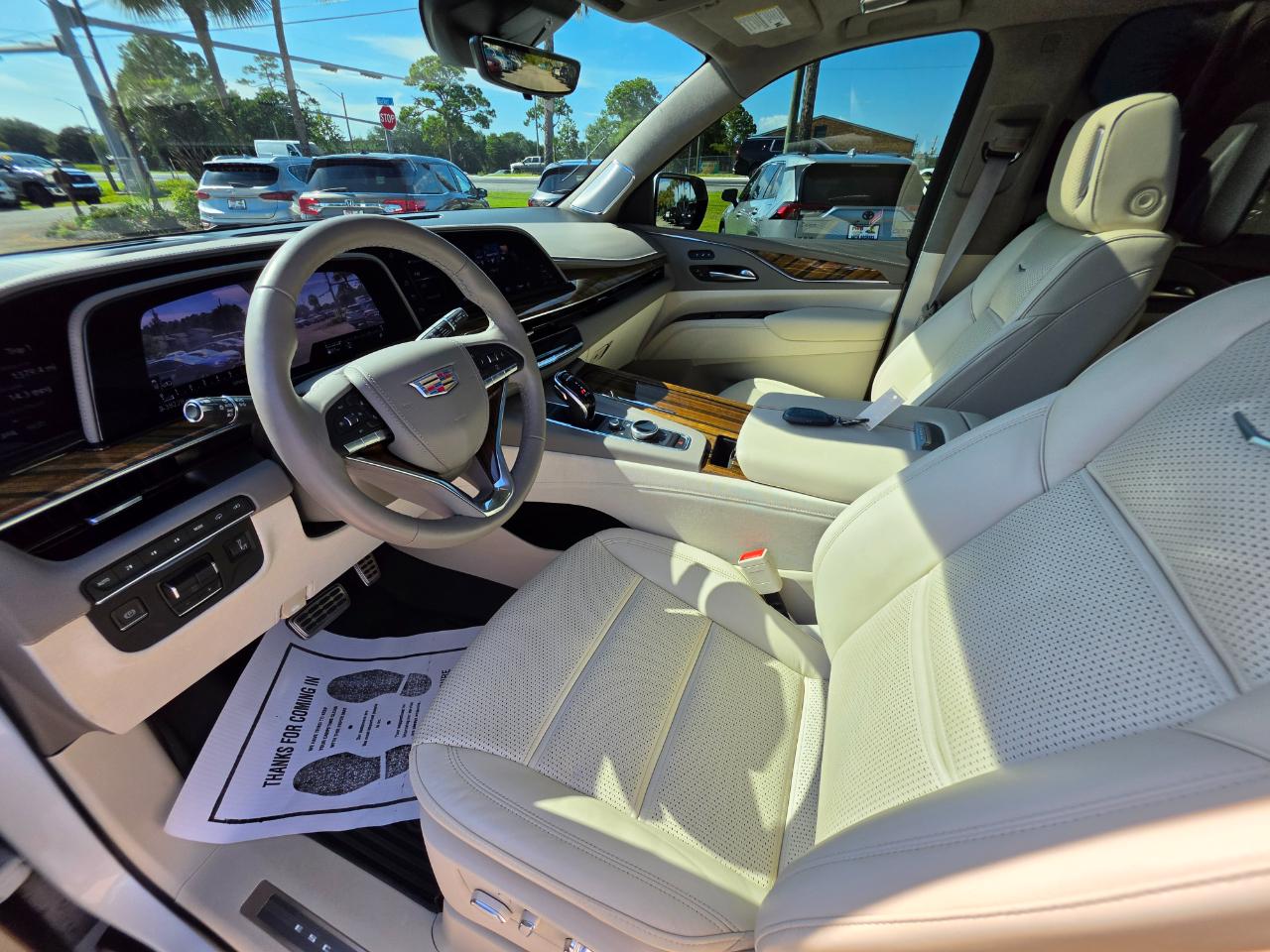 Cadillac Escalade ESV 4WD 4dr Sport Platinum 2022