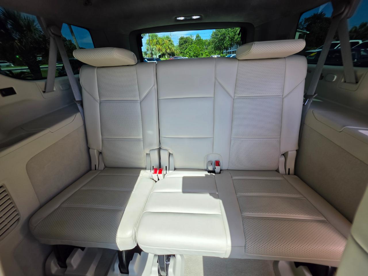 Cadillac Escalade ESV 4WD 4dr Sport Platinum 2022