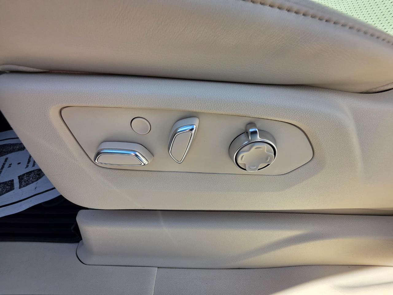 Cadillac Escalade ESV 4WD 4dr Sport Platinum 2022