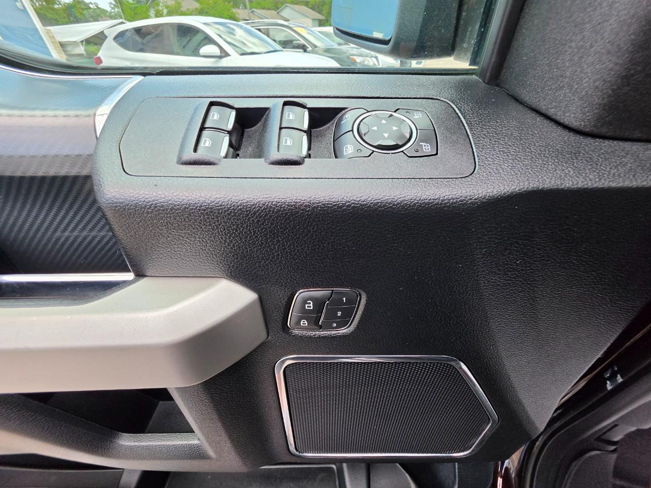 Ford F-150 Lariat SuperCrew 4WD 2018