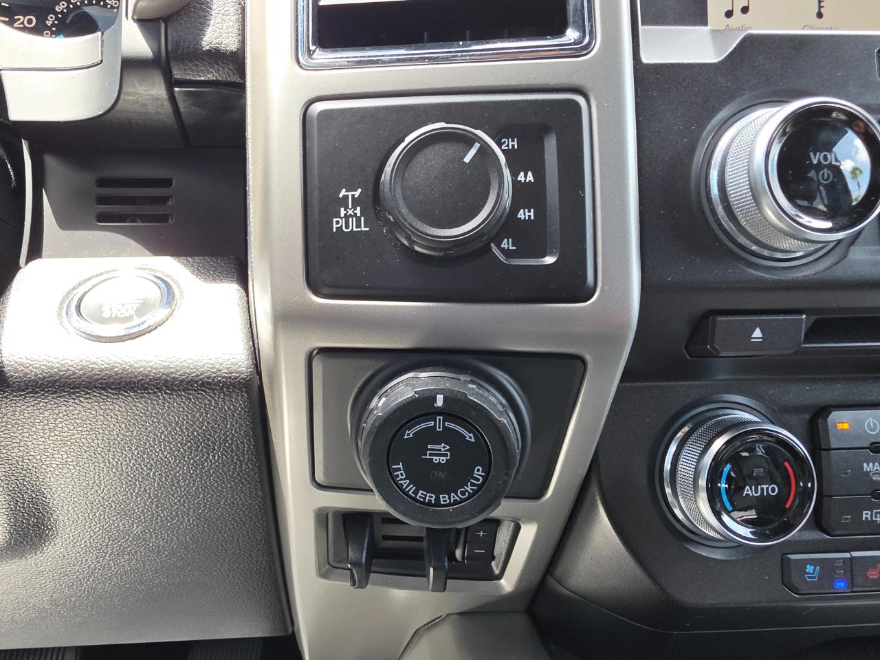 Ford F-150 Lariat SuperCrew 4WD 2018