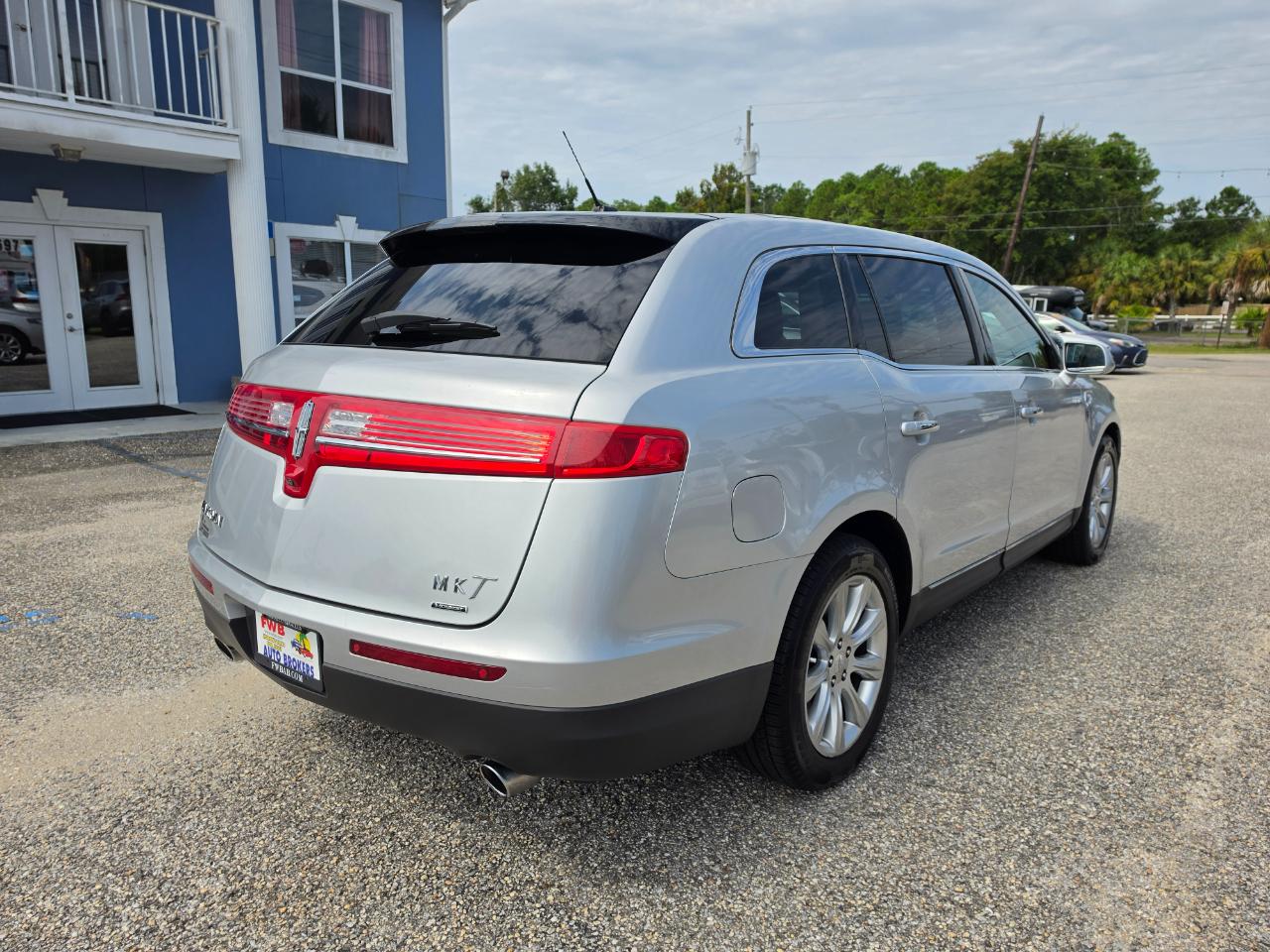 Lincoln MKT 4dr Wgn 3.5L AWD EcoBoost 2016