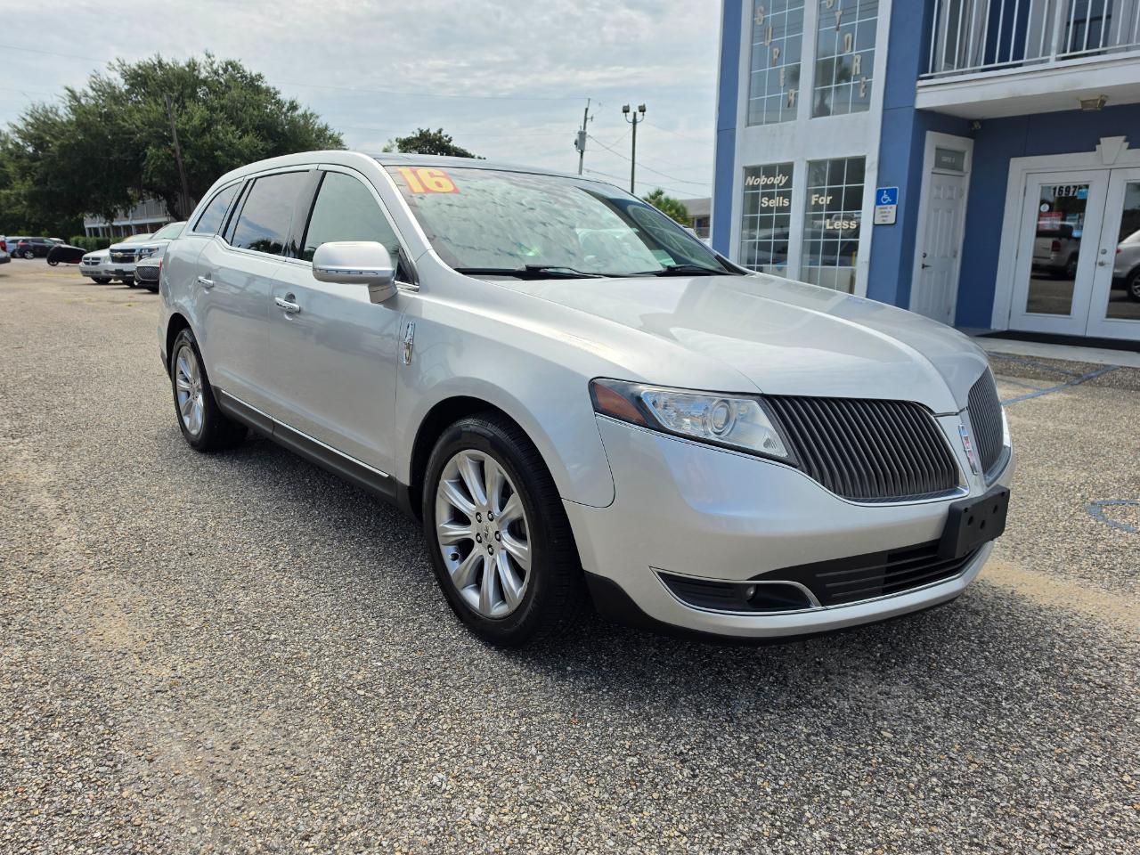 Lincoln MKT 4dr Wgn 3.5L AWD EcoBoost 2016