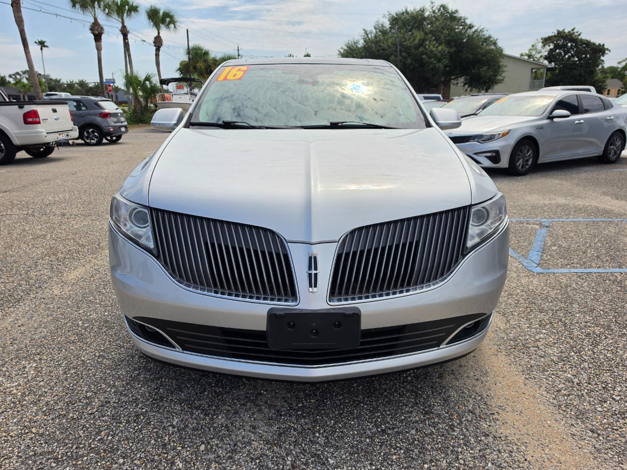 Lincoln MKT 4dr Wgn 3.5L AWD EcoBoost 2016