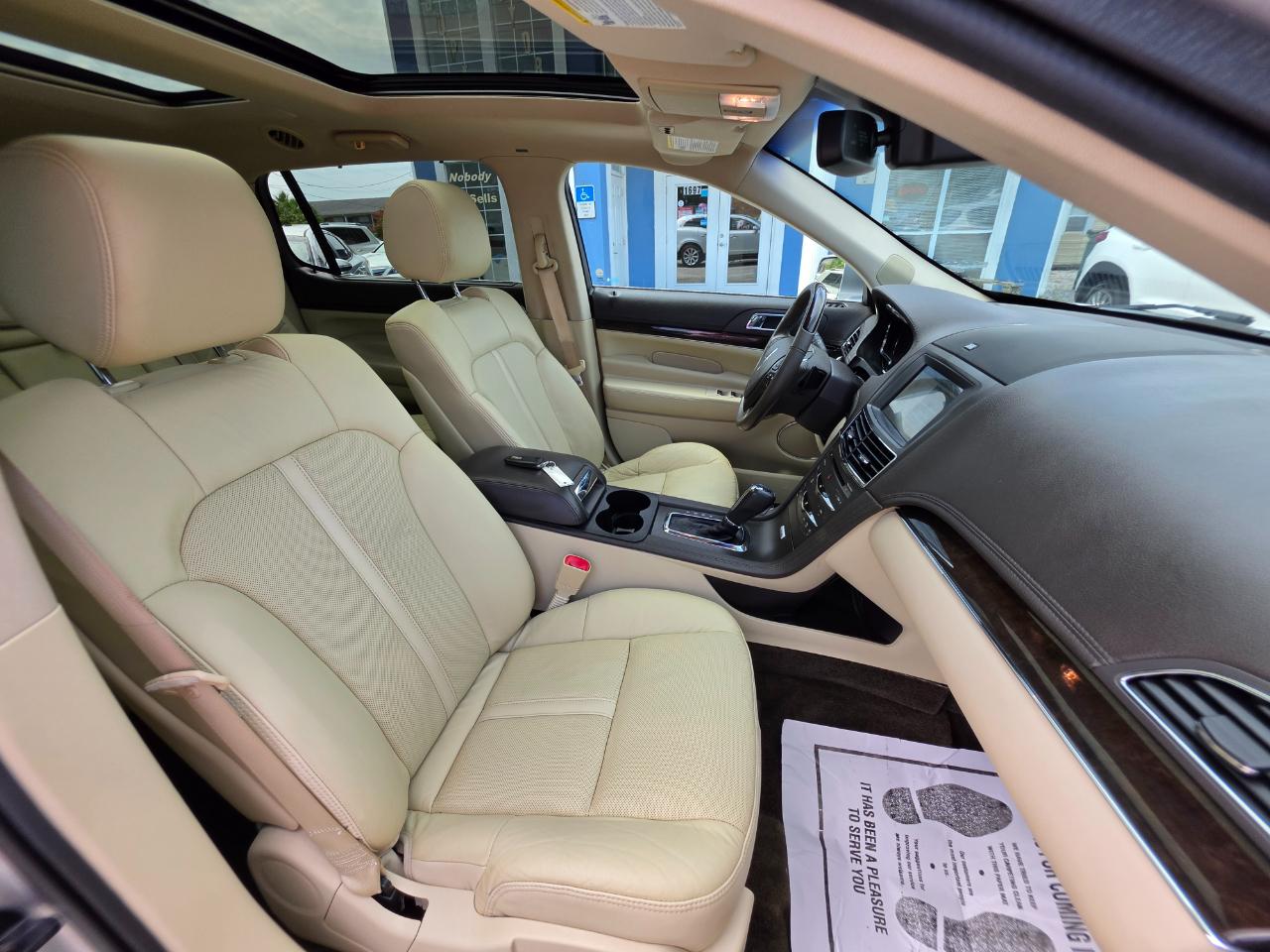 Lincoln MKT 4dr Wgn 3.5L AWD EcoBoost 2016
