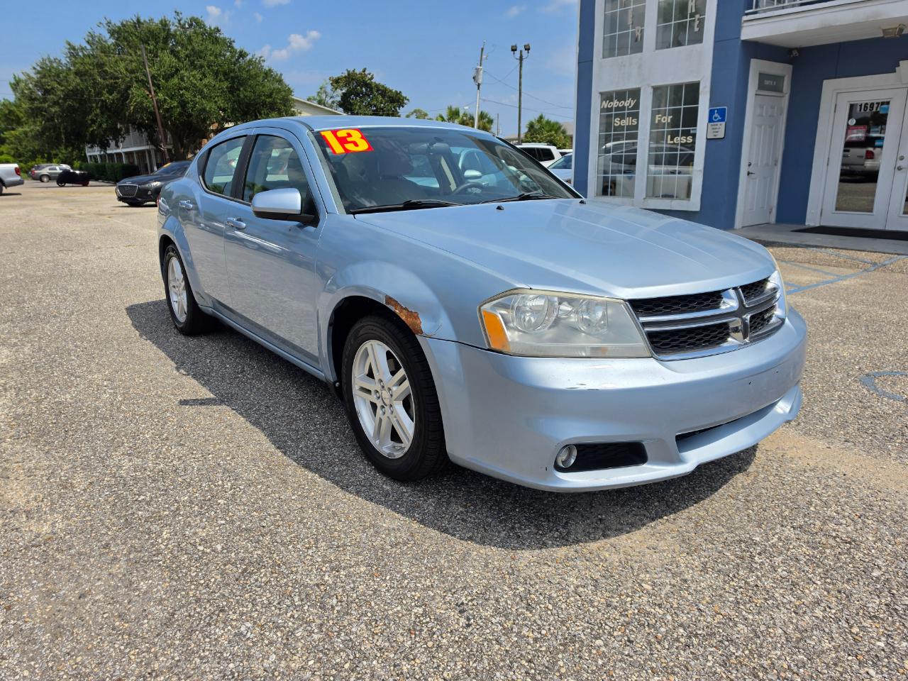 Dodge Avenger 4dr Sdn SXT 2013