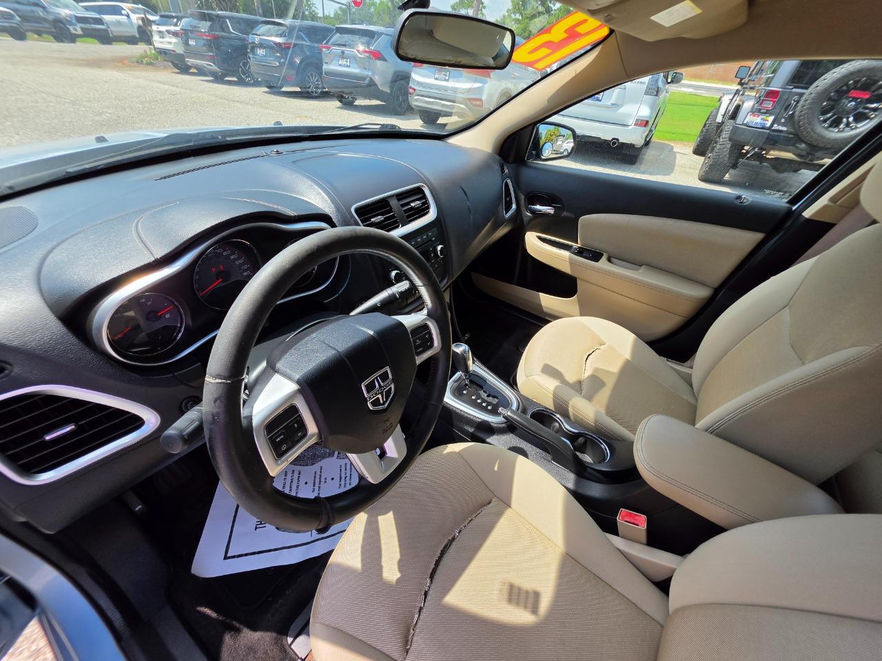 Dodge Avenger 4dr Sdn SXT 2013
