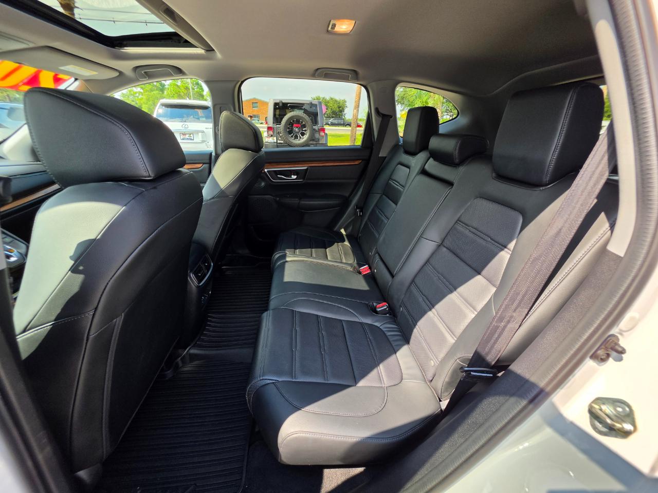 Honda CR-V Touring 2WD 2020