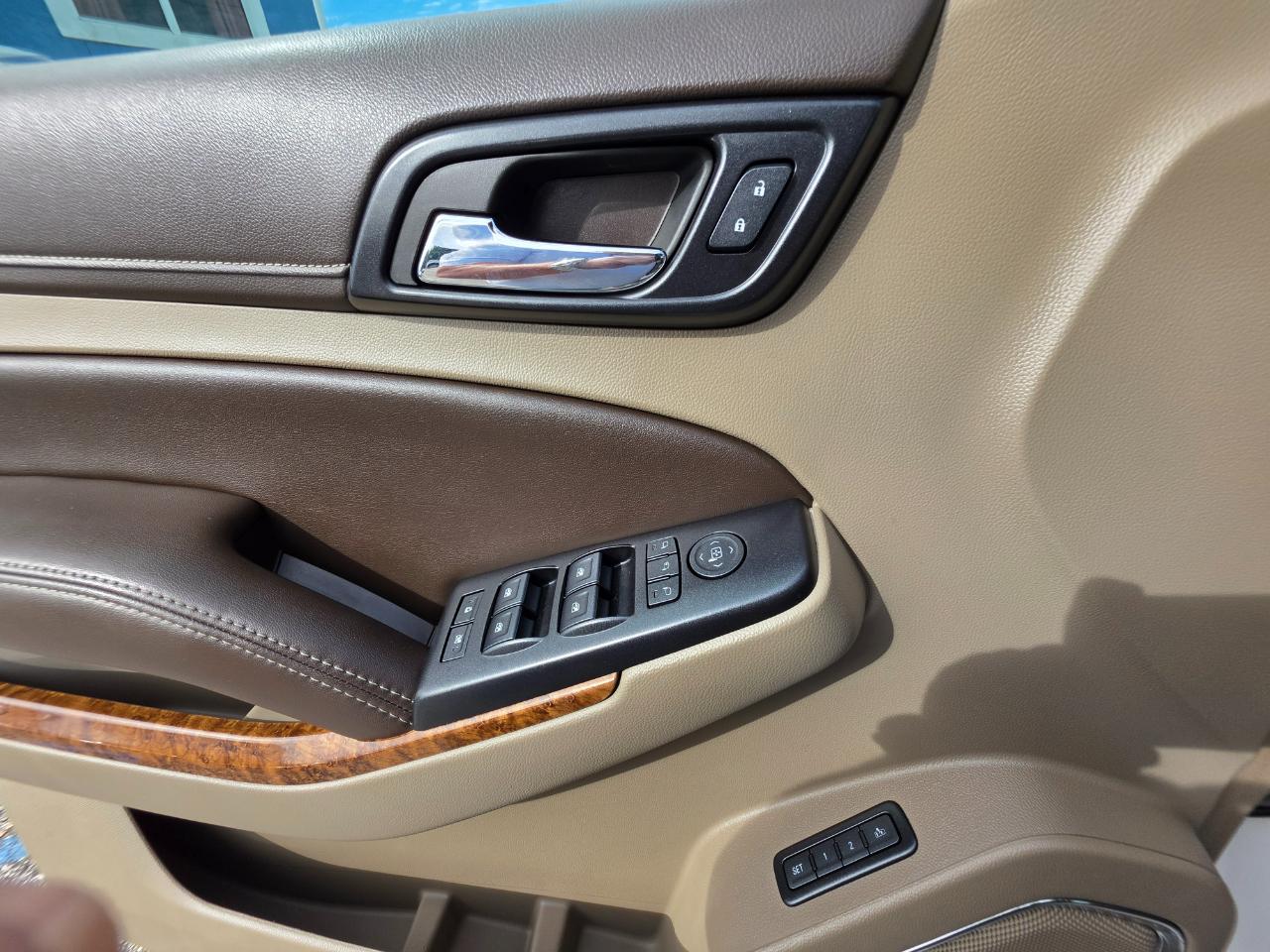 Chevrolet Tahoe 2WD 4dr Premier 2018