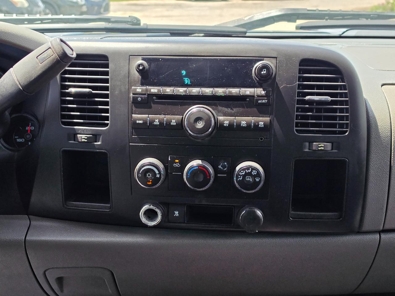 Chevrolet Silverado 1500 2WD Crew Cab 143.5" LS 2008