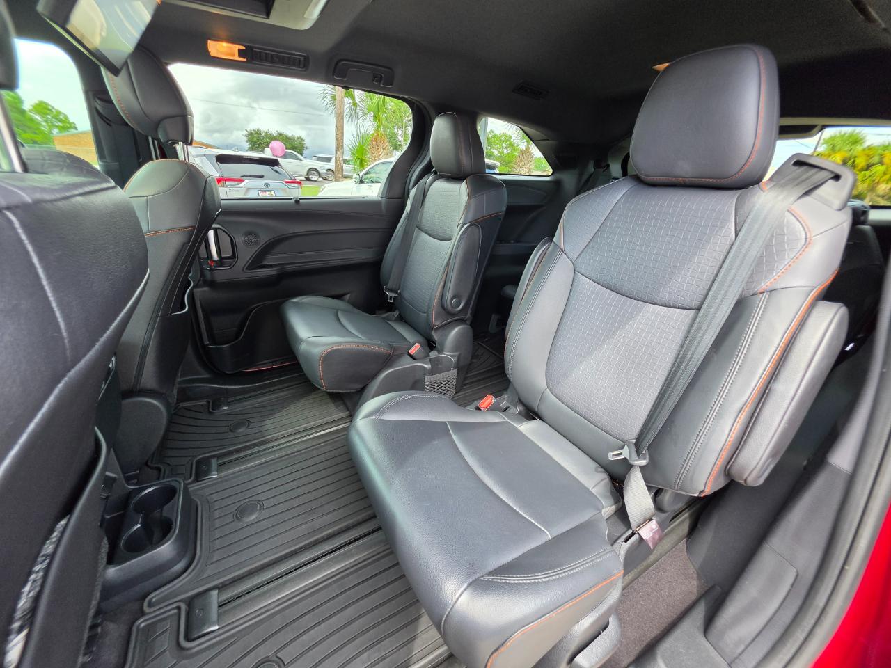 Toyota Sienna  2021
