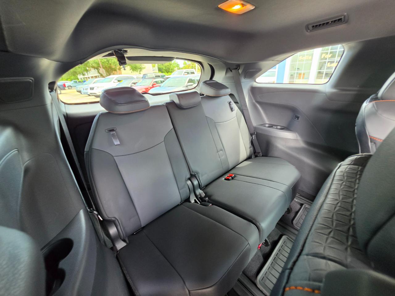 Toyota Sienna  2021