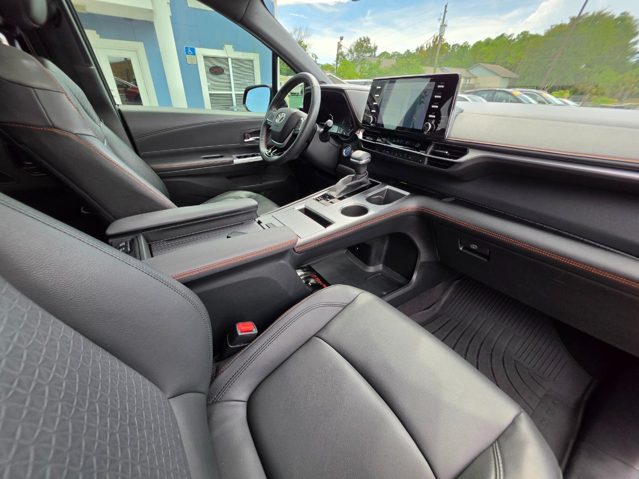 Toyota Sienna  2021