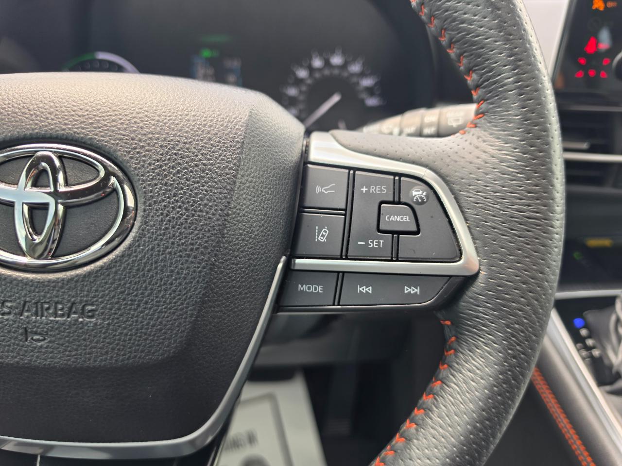 Toyota Sienna  2021