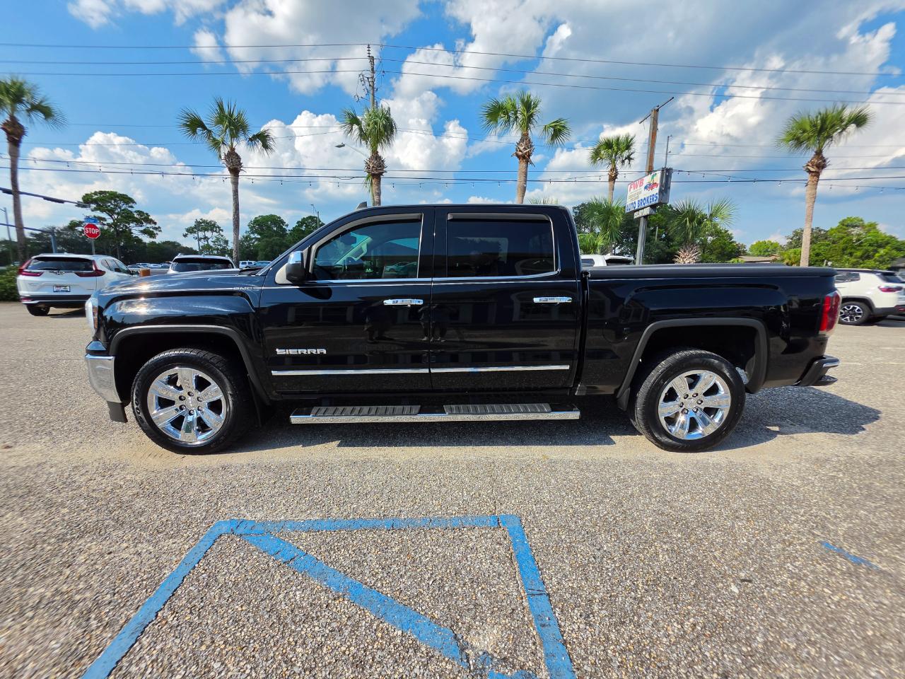 GMC Sierra 1500 2WD Crew Cab 143.5" SLT 2016