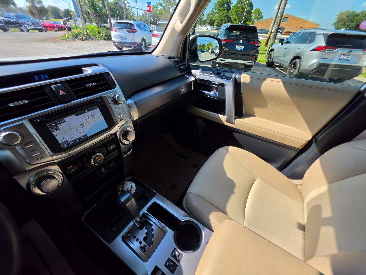 Toyota 4Runner TRD Off Road Premium 4WD (Natl) 2017