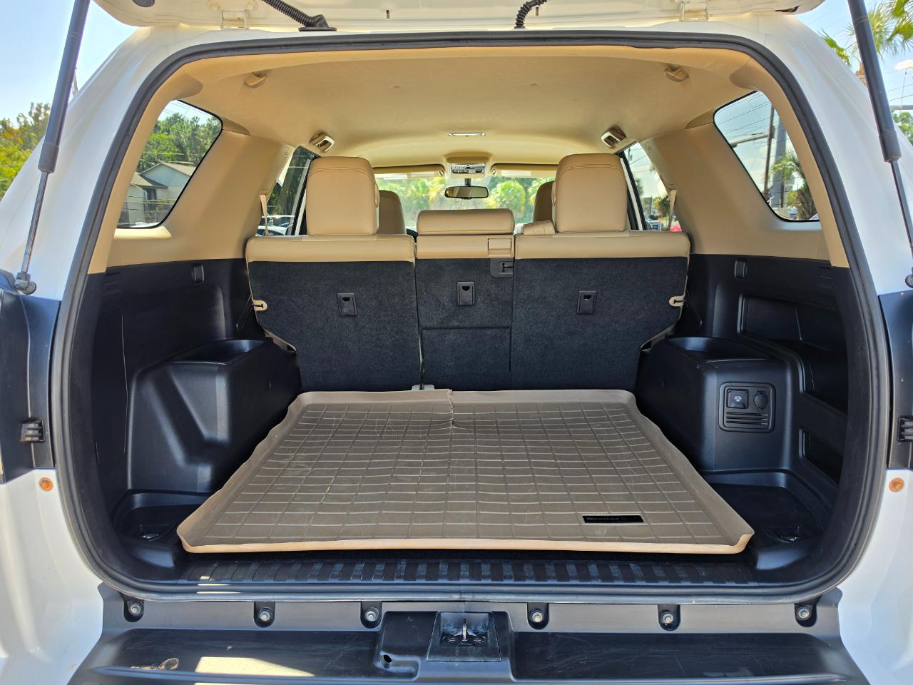 Toyota 4Runner TRD Off Road Premium 4WD (Natl) 2017