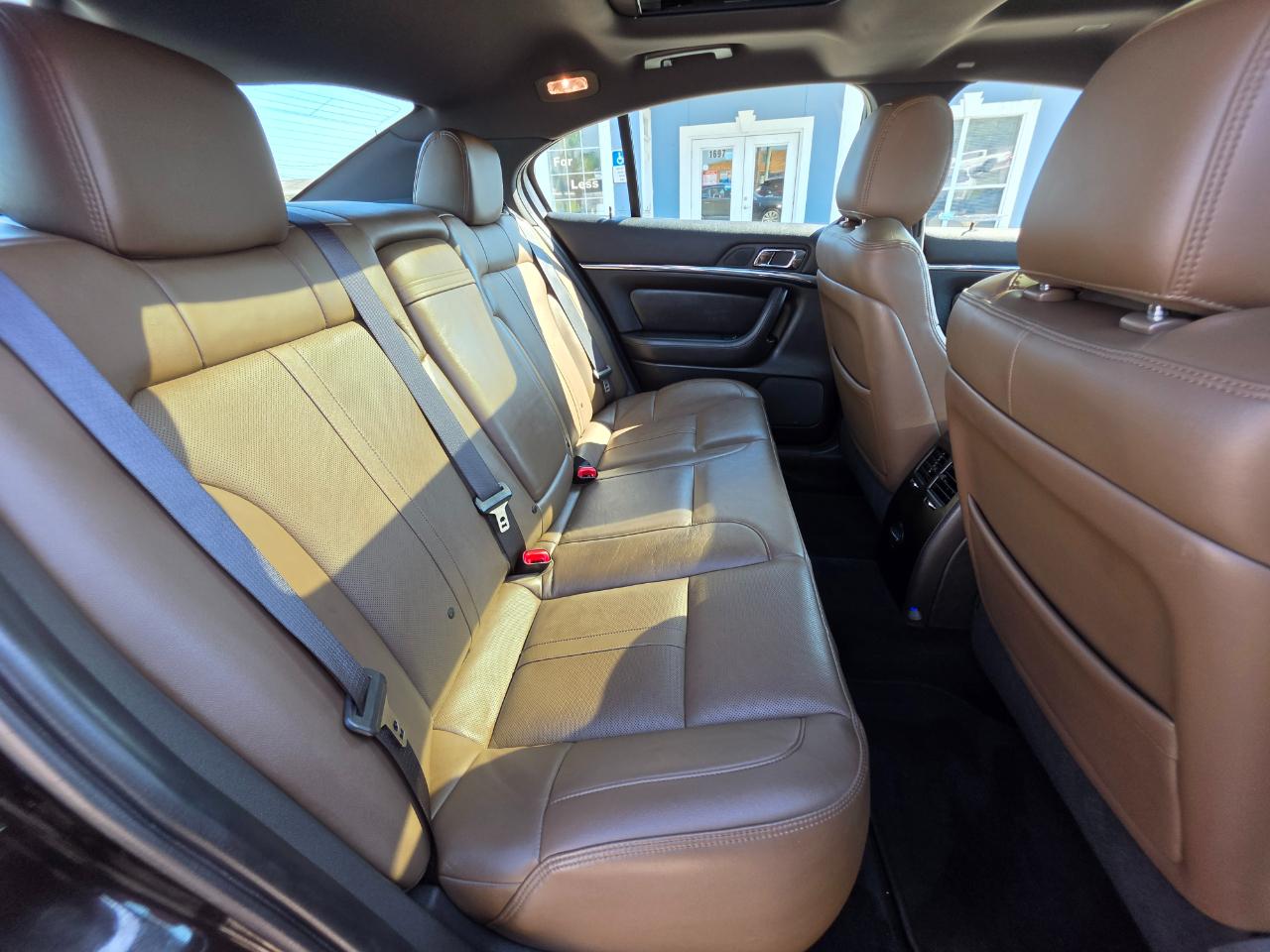 Lincoln MKS 4dr Sdn 3.7L FWD 2013