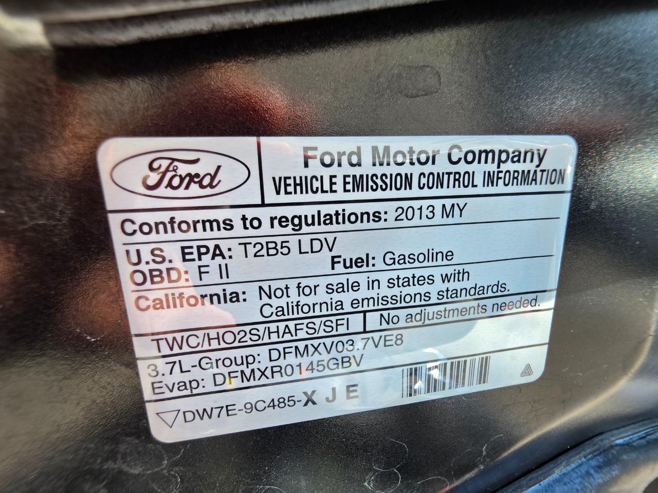 Lincoln MKS 4dr Sdn 3.7L FWD 2013