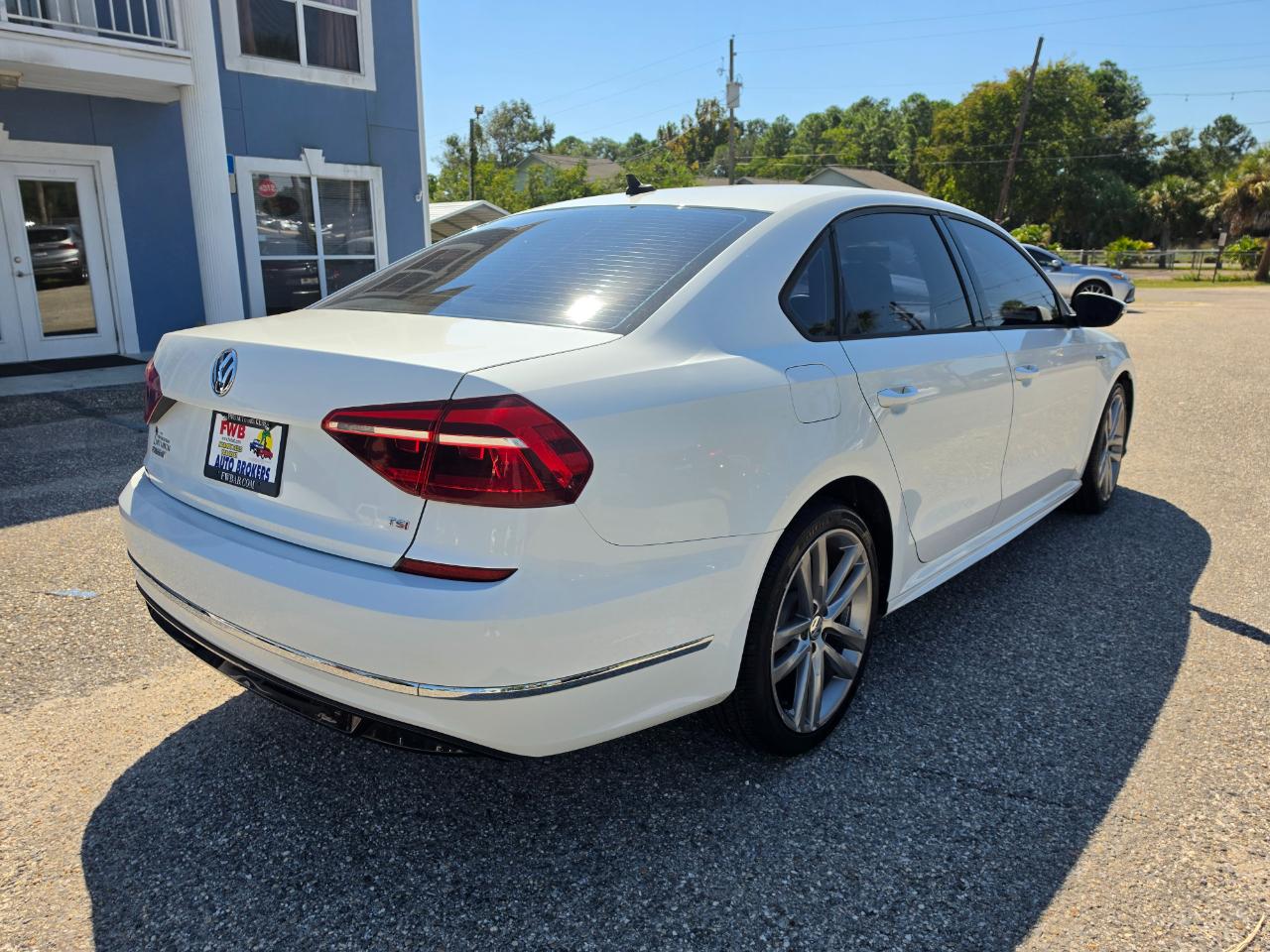 Volkswagen Passat 2.0T R-Line Auto 2018