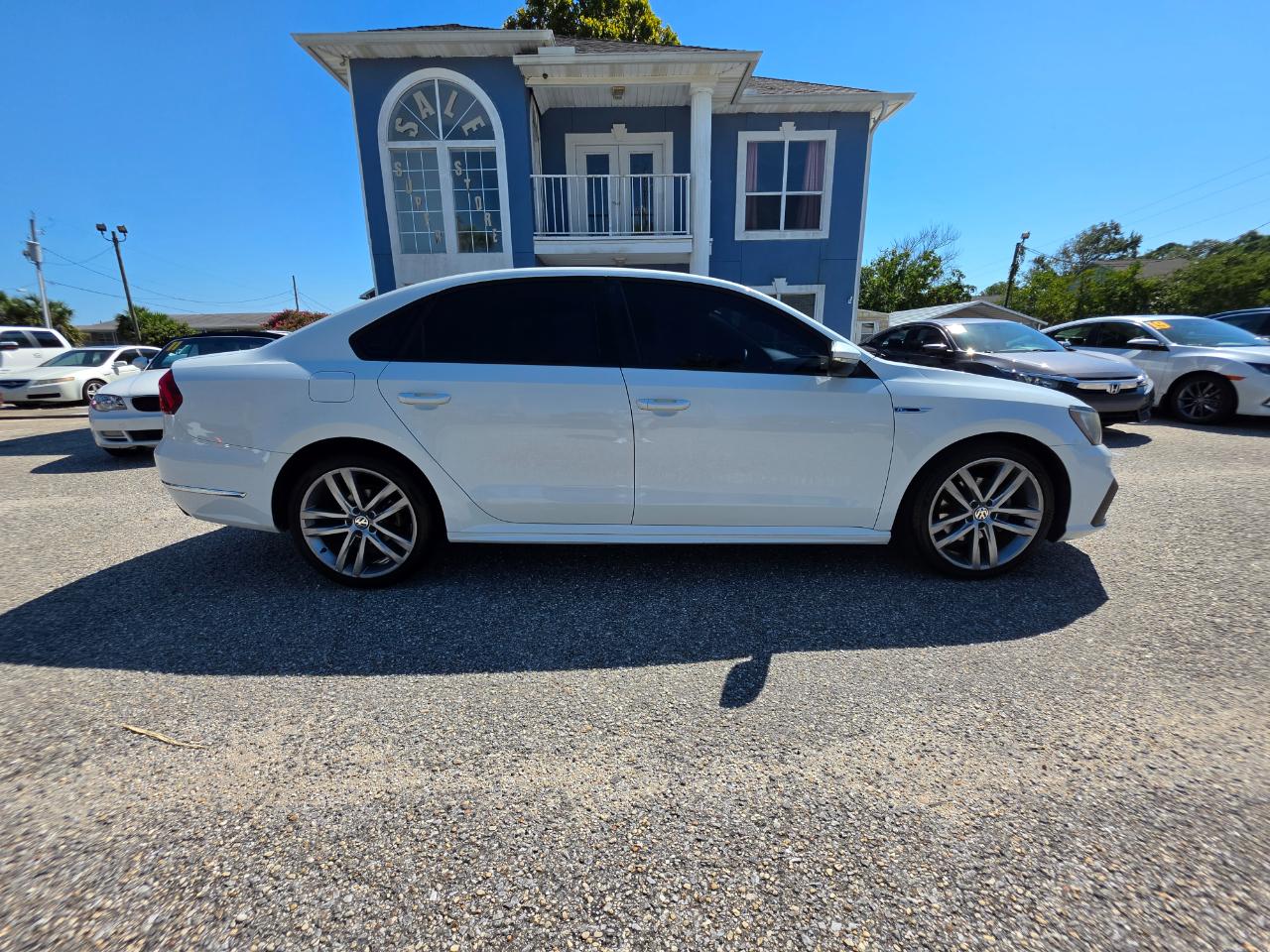 Volkswagen Passat 2.0T R-Line Auto 2018
