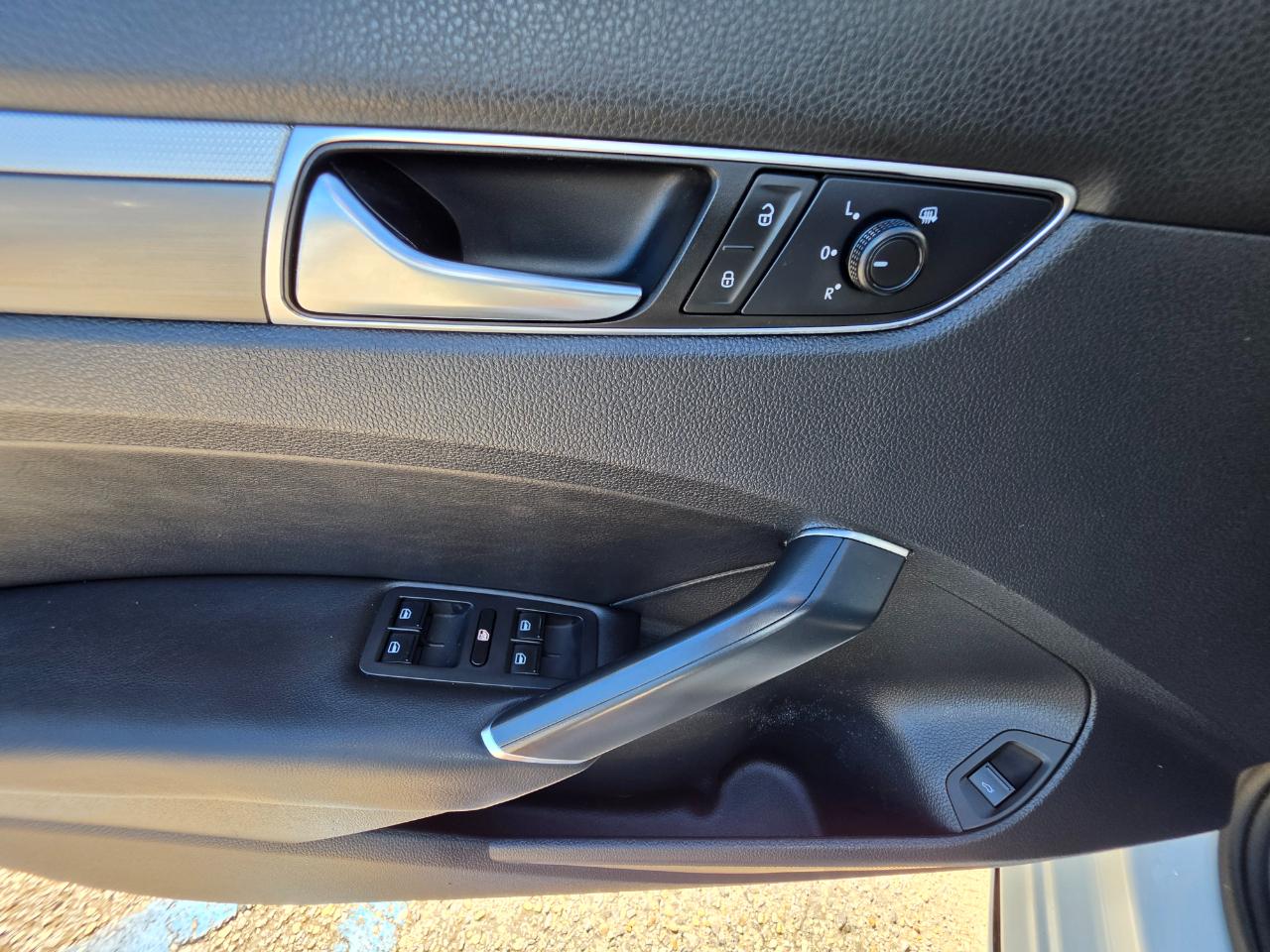 Volkswagen Passat 2.0T R-Line Auto 2018