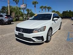 2018 Volkswagen Passat 