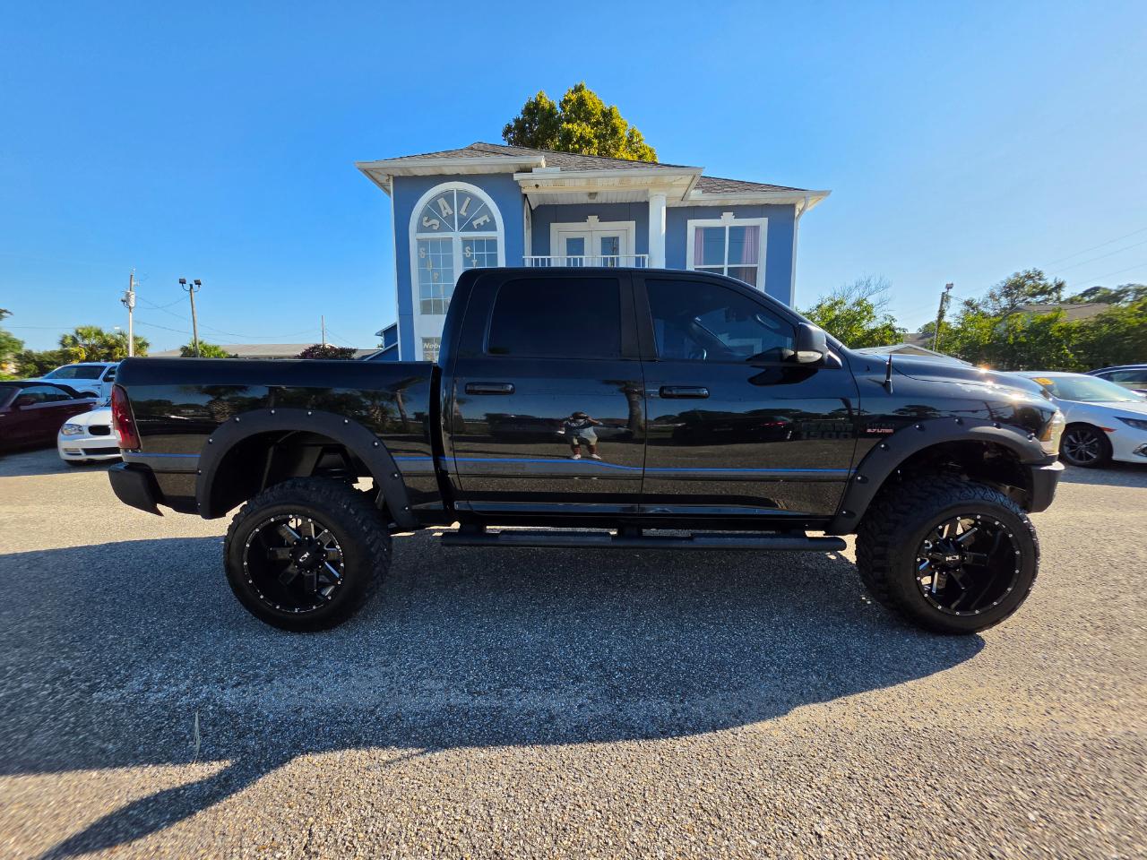 RAM 1500 4WD Crew Cab 140.5" Rebel 2016
