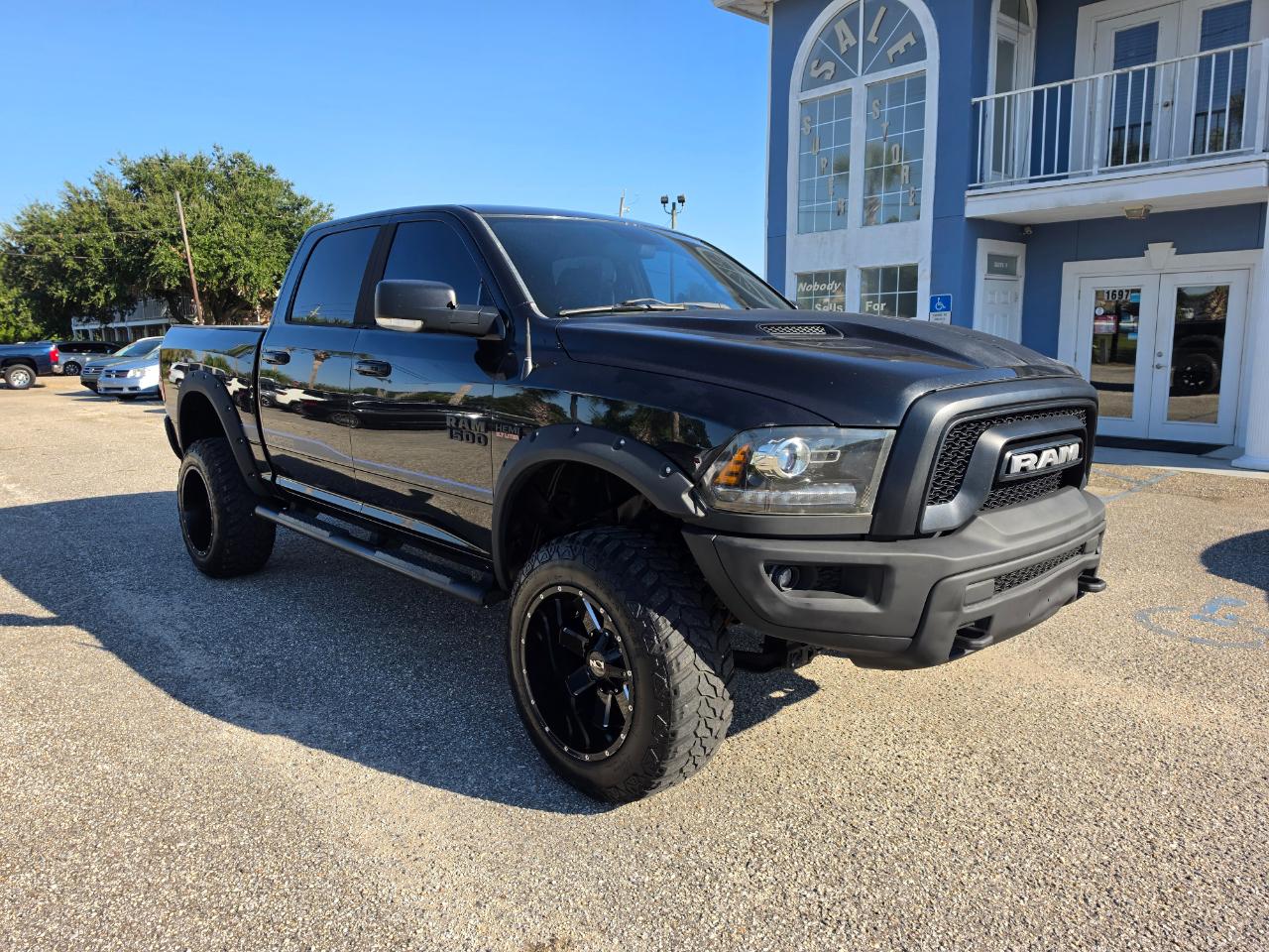 RAM 1500 4WD Crew Cab 140.5" Rebel 2016