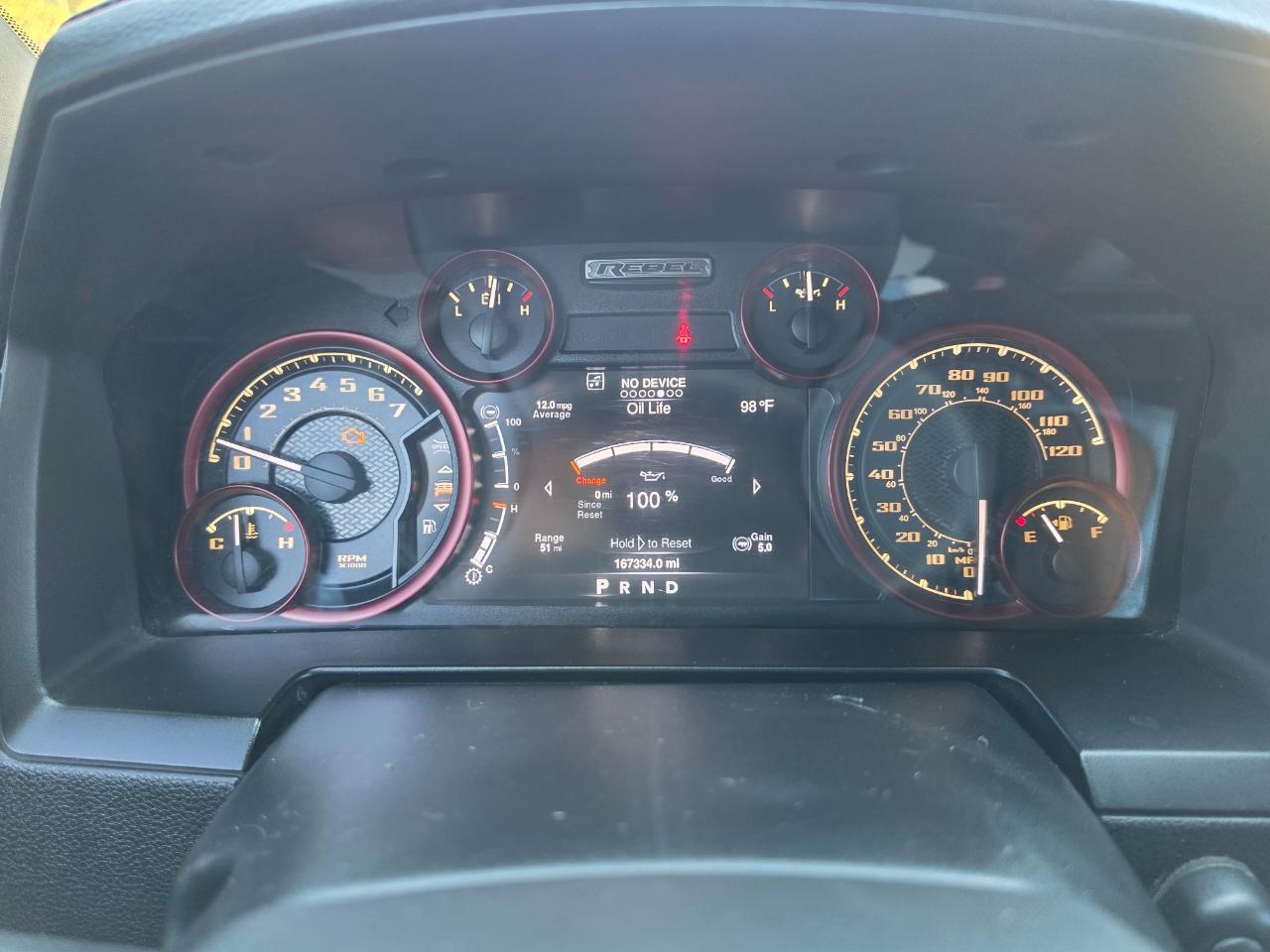 RAM 1500 4WD Crew Cab 140.5" Rebel 2016