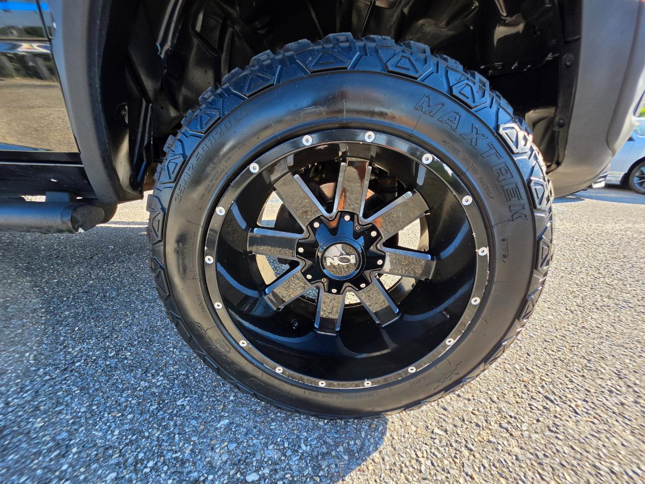 RAM 1500 4WD Crew Cab 140.5" Rebel 2016