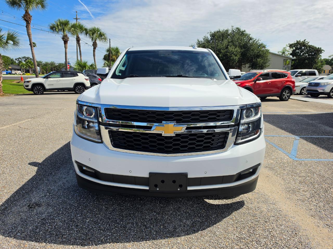 Chevrolet Suburban  2018