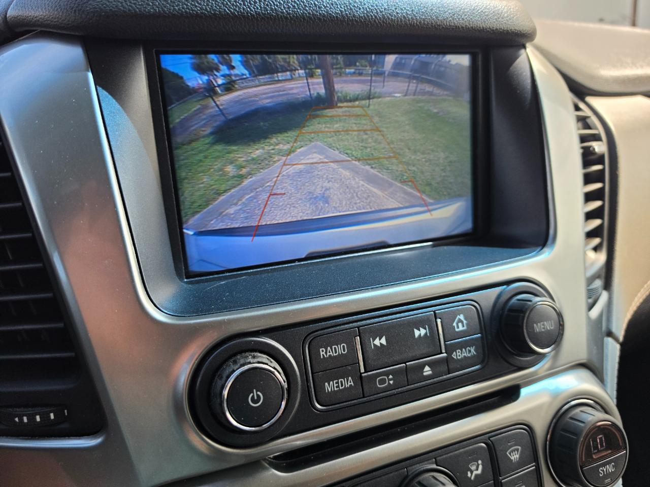 Chevrolet Suburban  2018