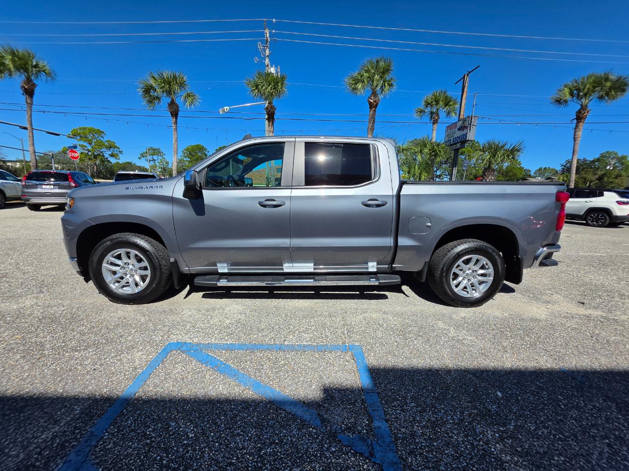 Chevrolet Silverado 1500 2WD Crew Cab 147" LT 2019