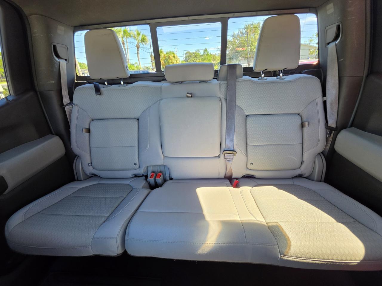Chevrolet Silverado 1500 2WD Crew Cab 147" LT 2019