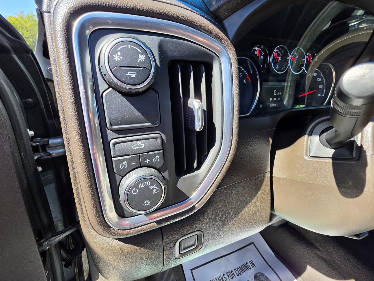 Chevrolet Silverado 1500 2WD Crew Cab 147" LT 2019