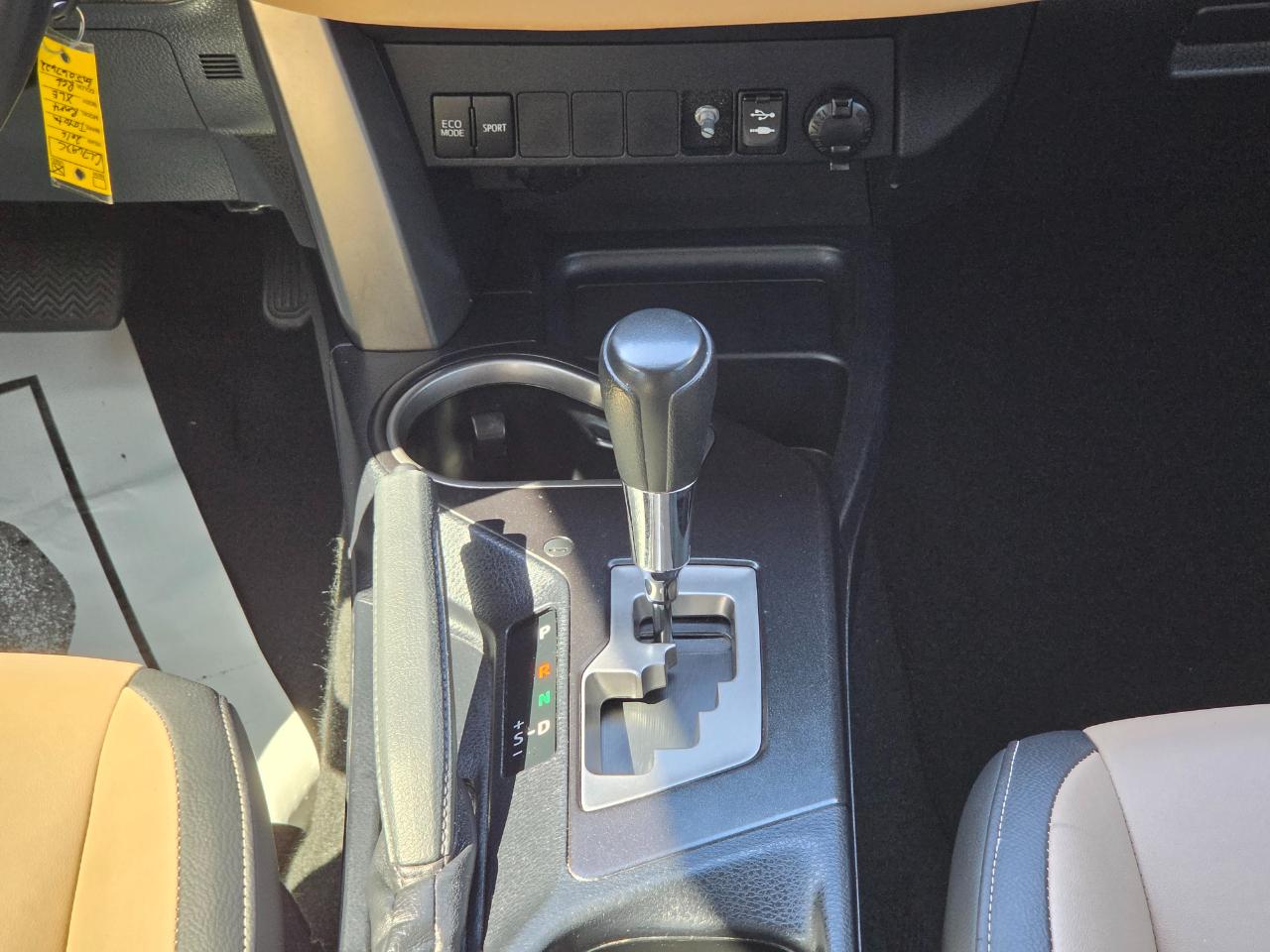Toyota RAV4  2016
