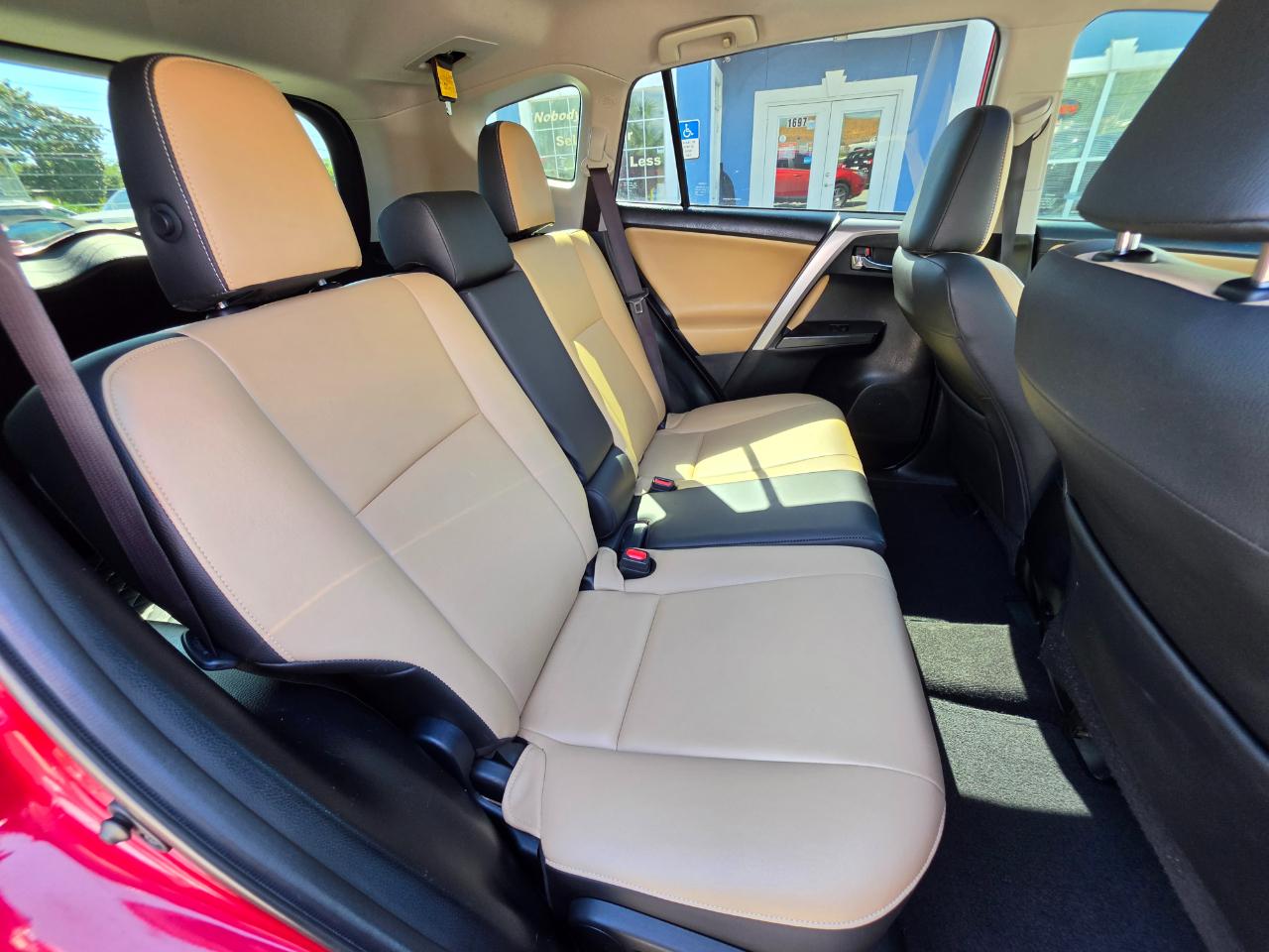 Toyota RAV4  2016
