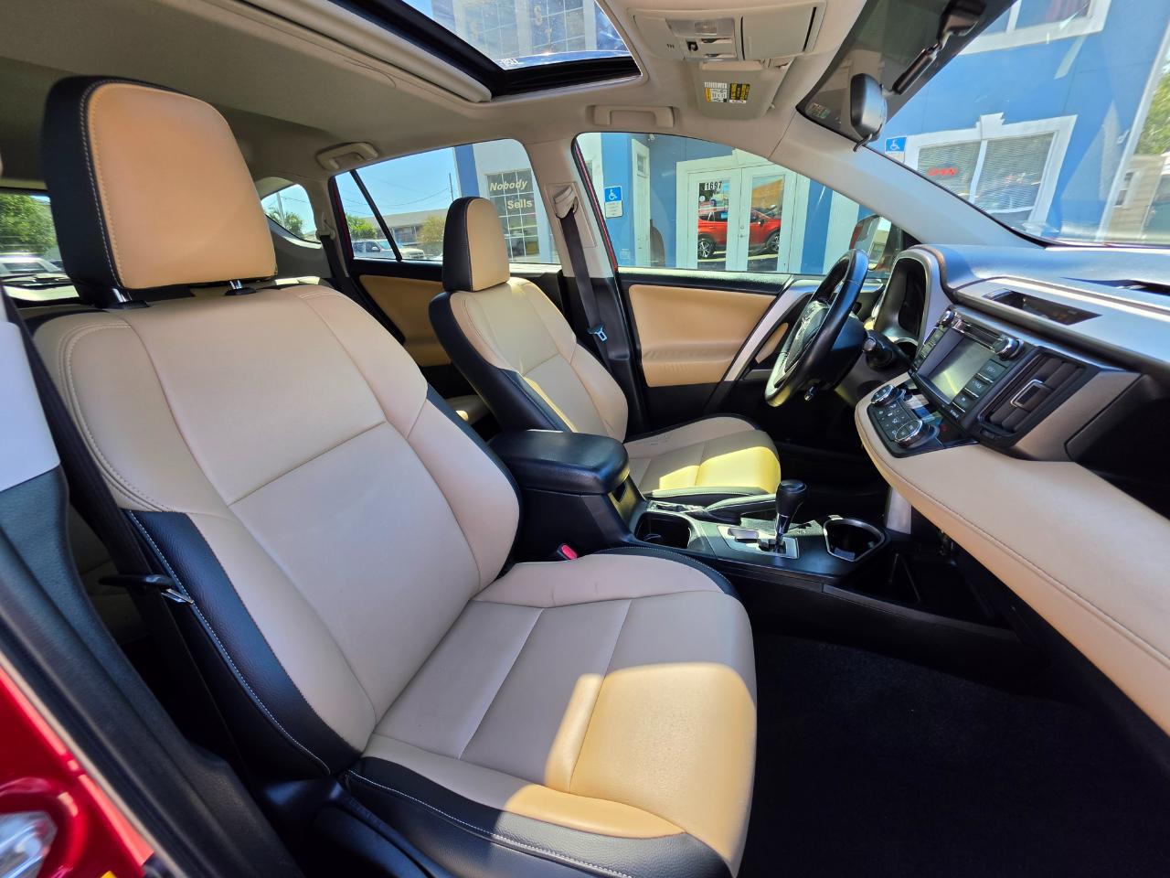 Toyota RAV4  2016
