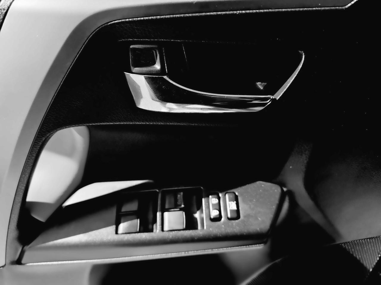 Toyota RAV4  2016
