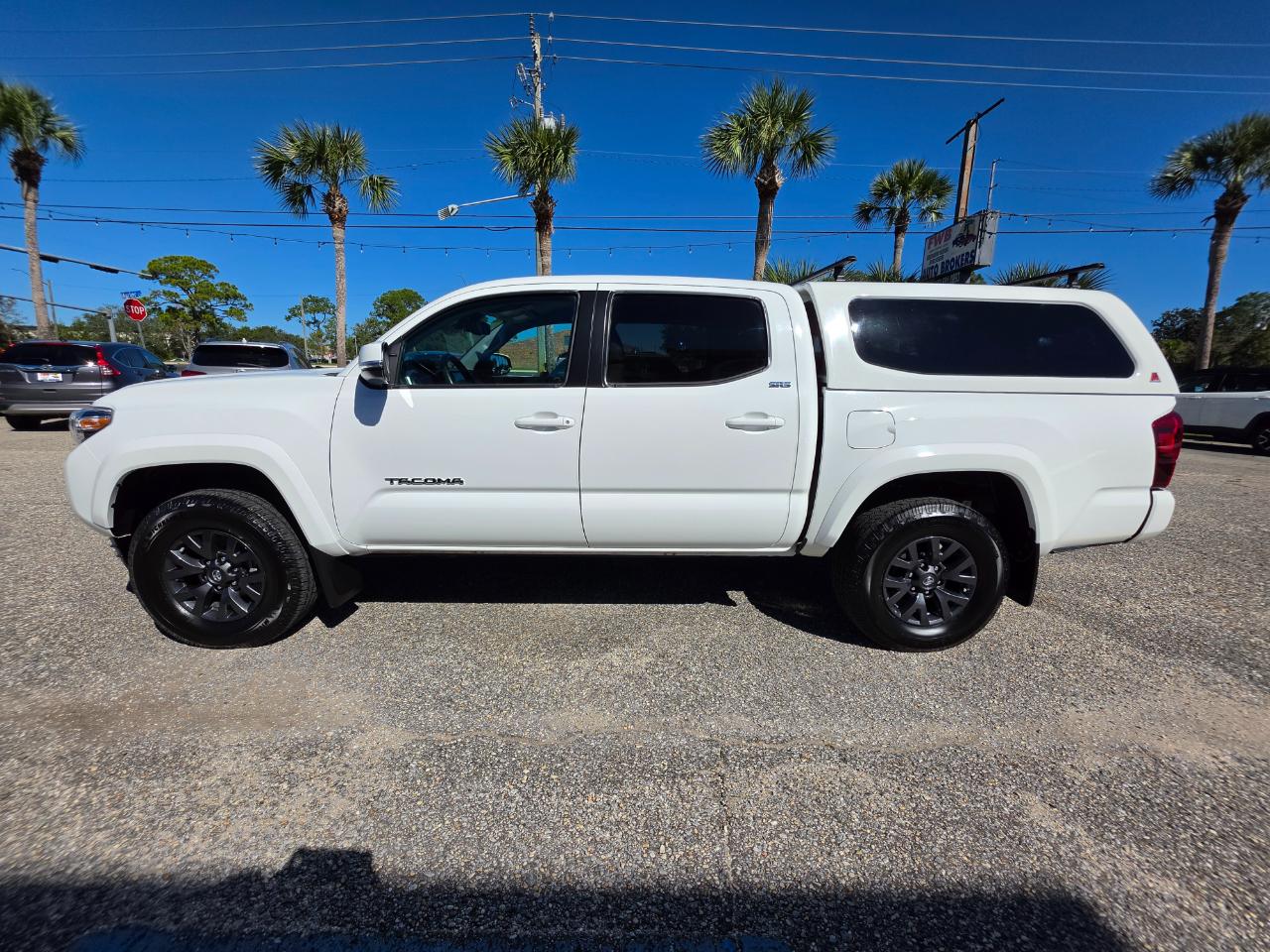 Toyota Tacoma 4WD SR Double Cab 5' Bed V6 AT (Natl) 2023