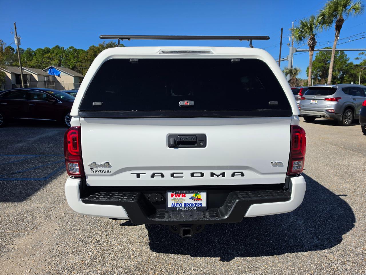 Toyota Tacoma 4WD SR Double Cab 5' Bed V6 AT (Natl) 2023