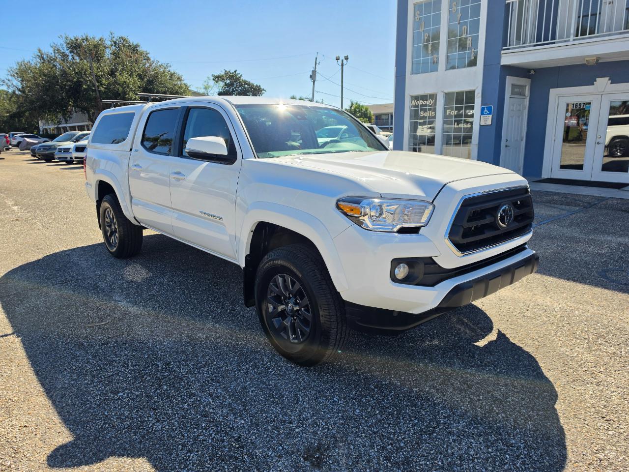 Toyota Tacoma 4WD SR Double Cab 5' Bed V6 AT (Natl) 2023