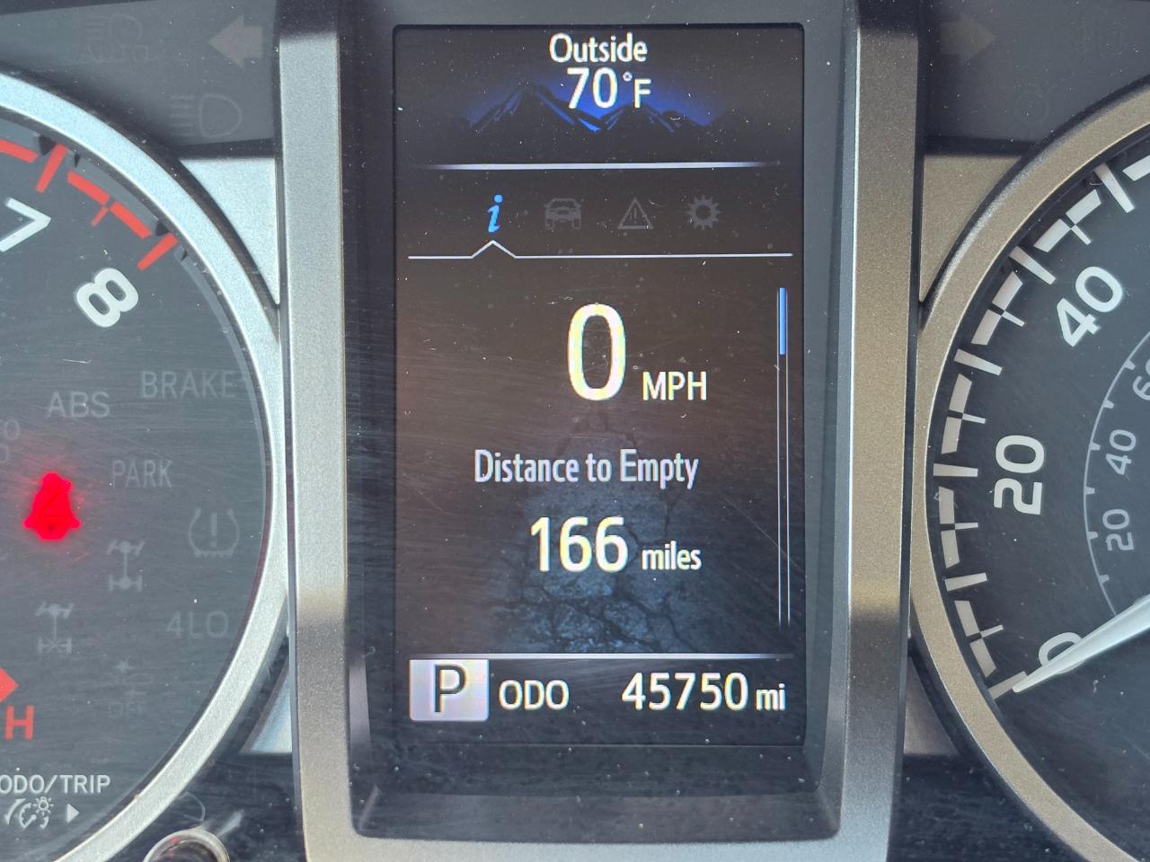 Toyota Tacoma 4WD SR Double Cab 5' Bed V6 AT (Natl) 2023