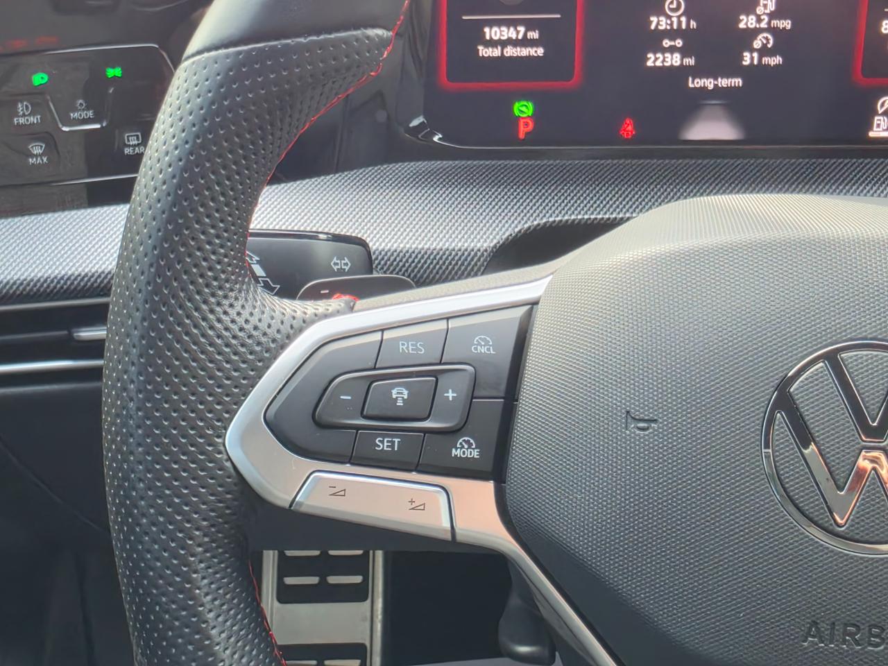 Volkswagen Golf GTI 2.0T S DSG 2025