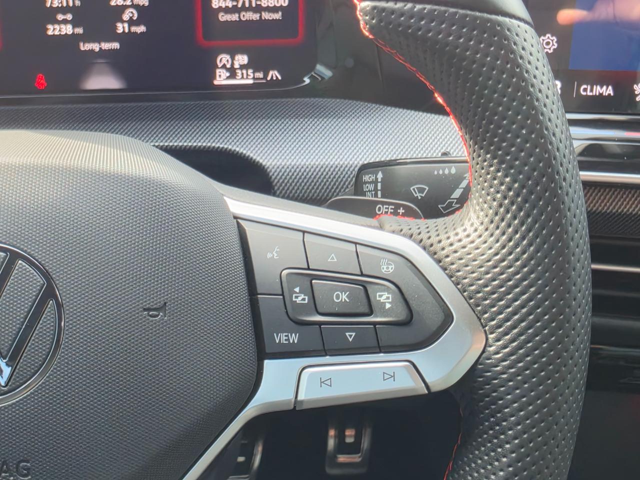 Volkswagen Golf GTI 2.0T S DSG 2025